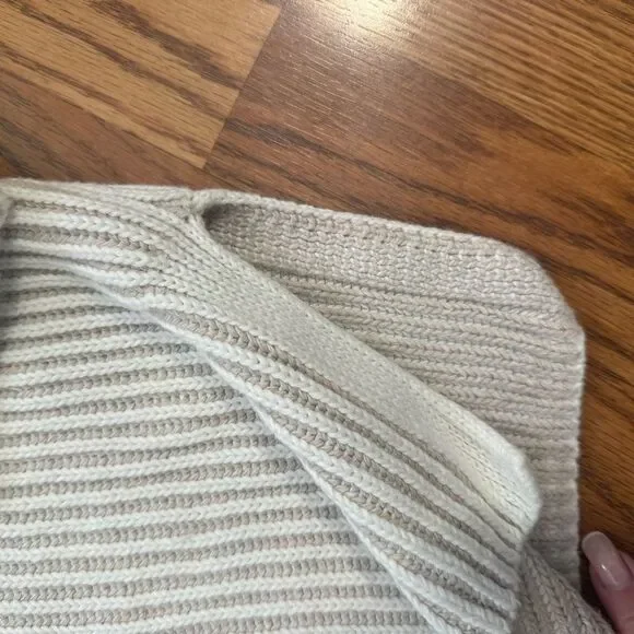 GAP Cream Ribbed Mockneck Raglan Sweater w/Asymetrical Button Accents - Picture 3 of 8